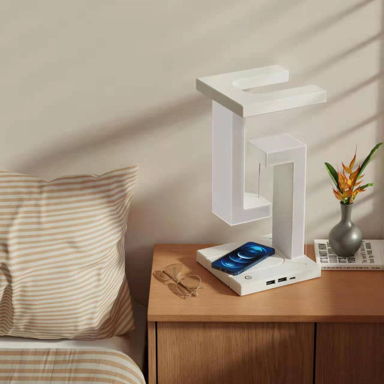 Creative Smartphone Wireless Charging Suspension Table Lamp Balance Lamp